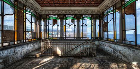 Foto "Glas in lood" van de urban fotograaf Olivier Lacour