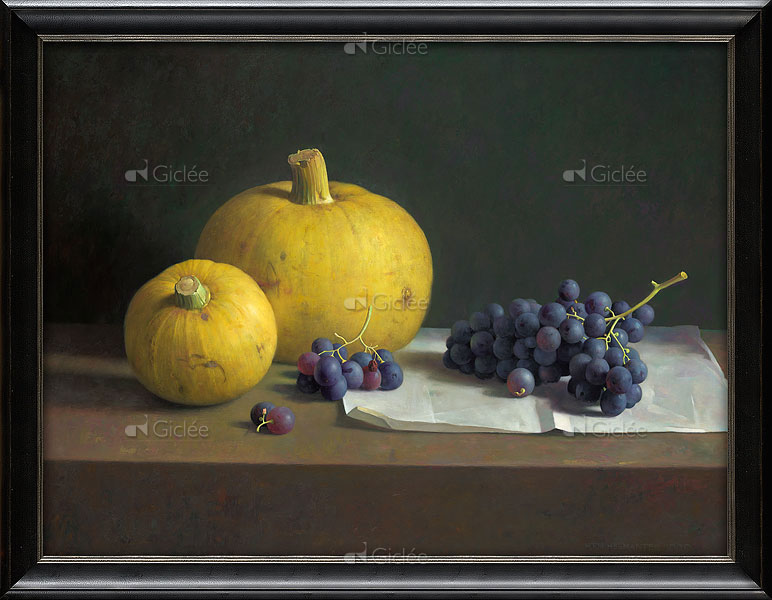 Stilleven met druiven en sierkalebassen